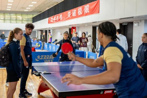 bdf3e1f61c904b9ba96d97be6dc44097